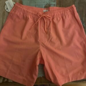 MENS BLUE CROWN SAGUARO COLOR CHANGING 7”SWIM SHORT PINK SIZE MEDIUM NWT